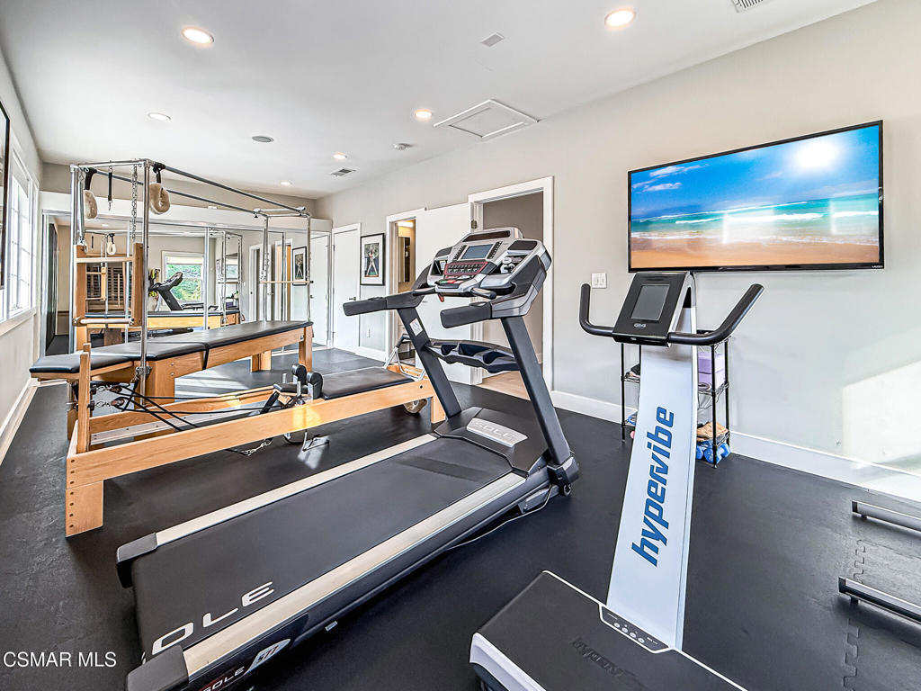 3860 Mountain Shadows Road Calabasas, CA 91301 - Photo 51 of 75