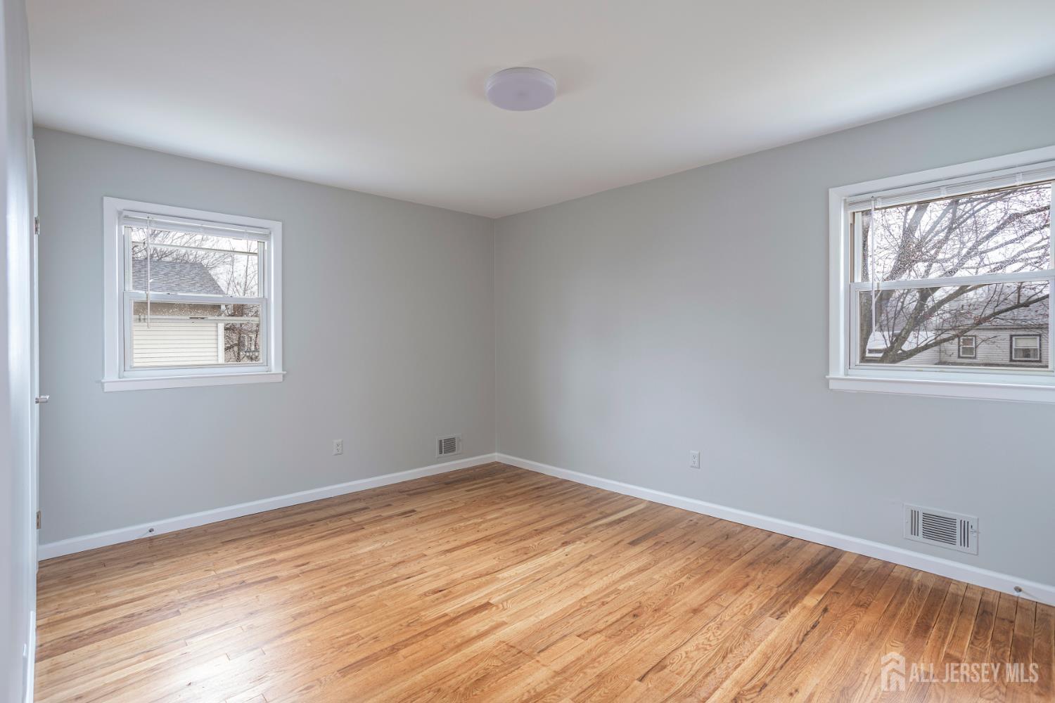16 Outcalt Road Edison, NJ 08817 - Photo 13 of 29 Gallery Image 13