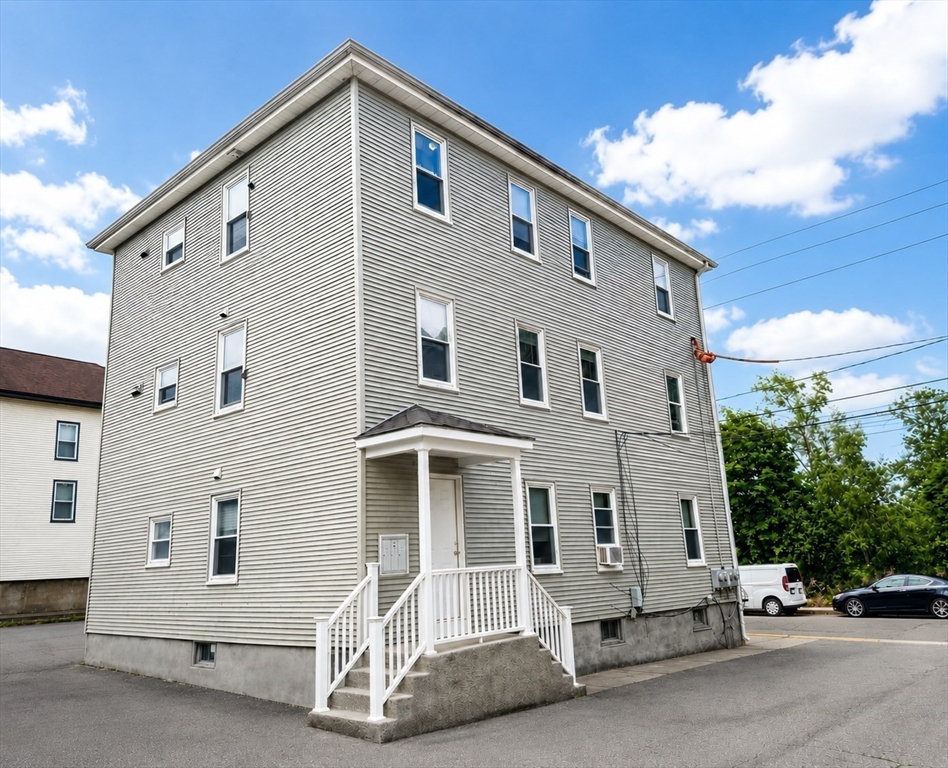 552 Alden Street Fall River, MA 02723 - Photo 2 of 9
