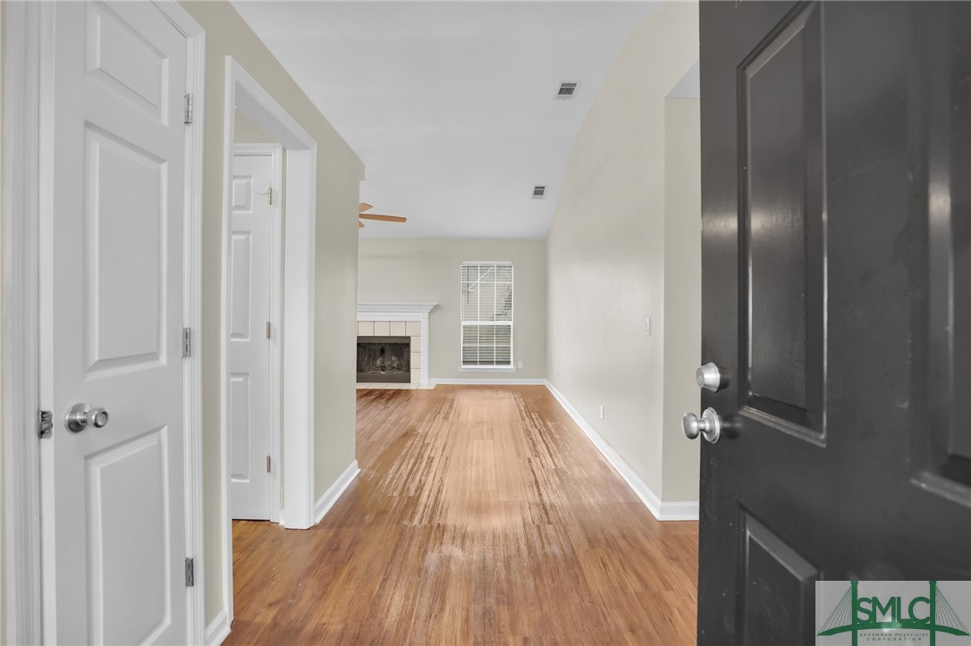 209 Mariners Way Savannah, GA 31419 - Photo 2 of 30