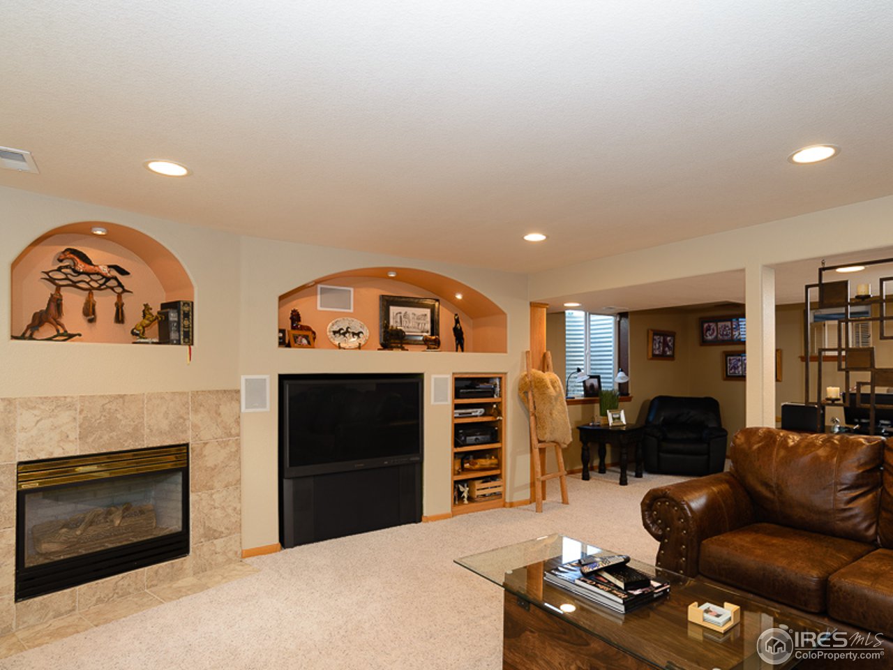 9362 Apache Road Longmont, CO 80504 - Photo 5 of 25 Gallery Image 5