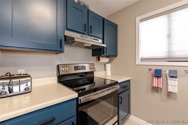 $259,000 | 40 Robinwood Drive, Unit 3A, Lake Ozark, MO 65049