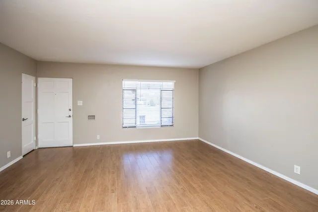 $1,995 | 309 West 9th Street, Mesa, AZ 85201