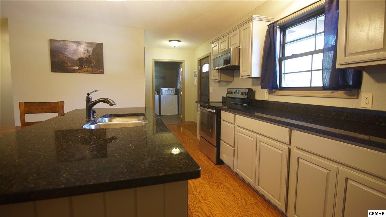5711 Sinking Creek Road Greenback, TN 37742 - Photo 12 of 31 Gallery Image 12