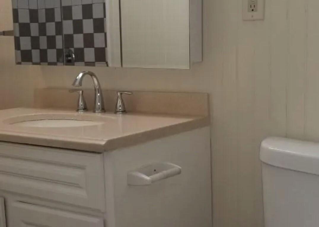11 King Street Biddeford, ME 04005 - Photo 7 of 9 INTERIOR 3