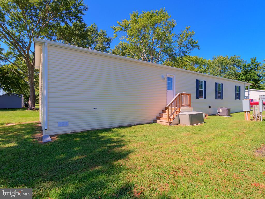 32038 Siham Road Lewes, DE 19958 - Photo 19 of 21 Side elevation
