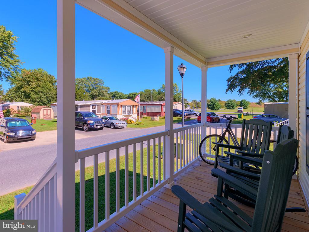 32038 Siham Road Lewes, DE 19958 - Photo 3 of 21 Front deck