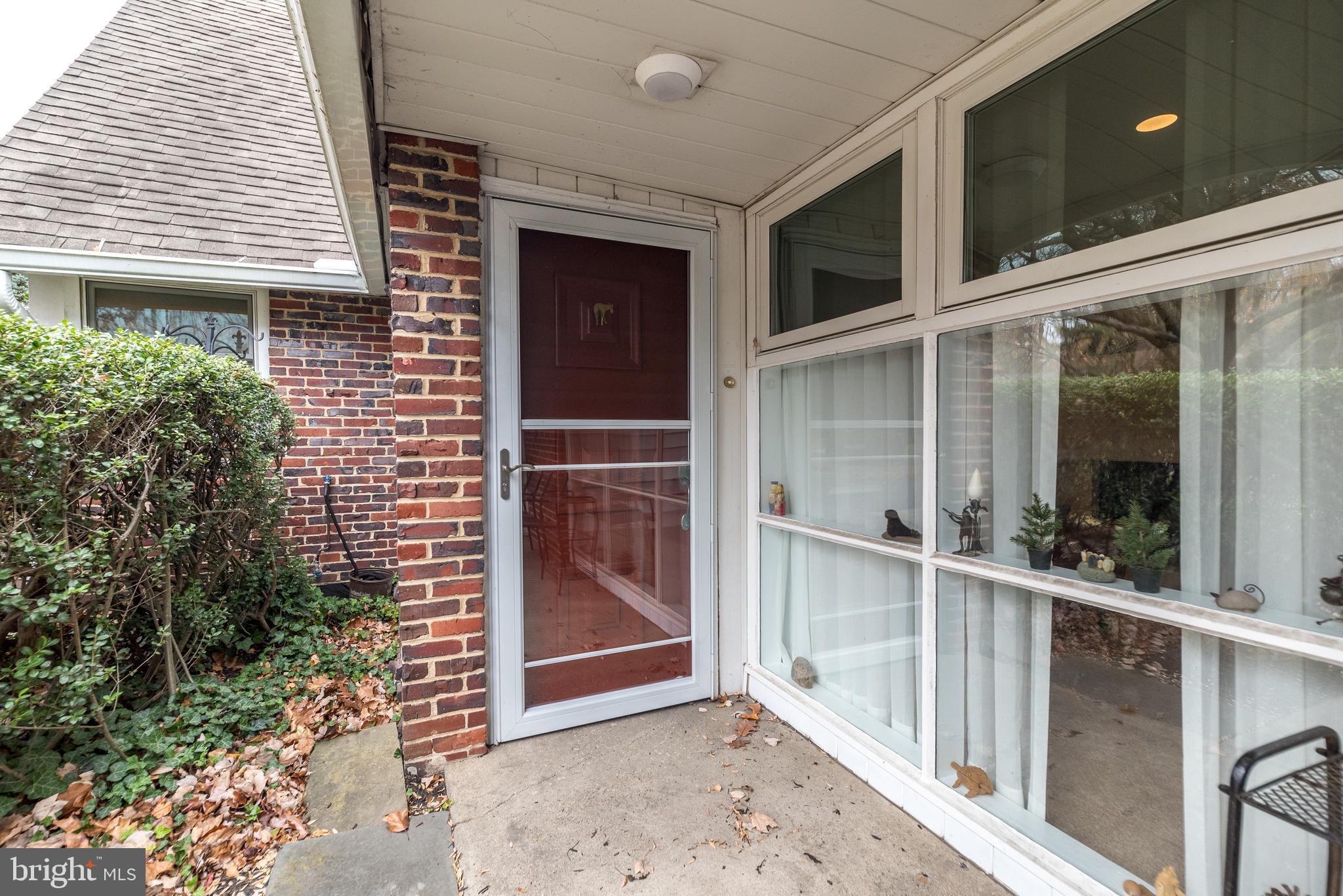 1111 Delene Road Jenkintown, PA 19046 - Photo 3 of 38 Entrance
