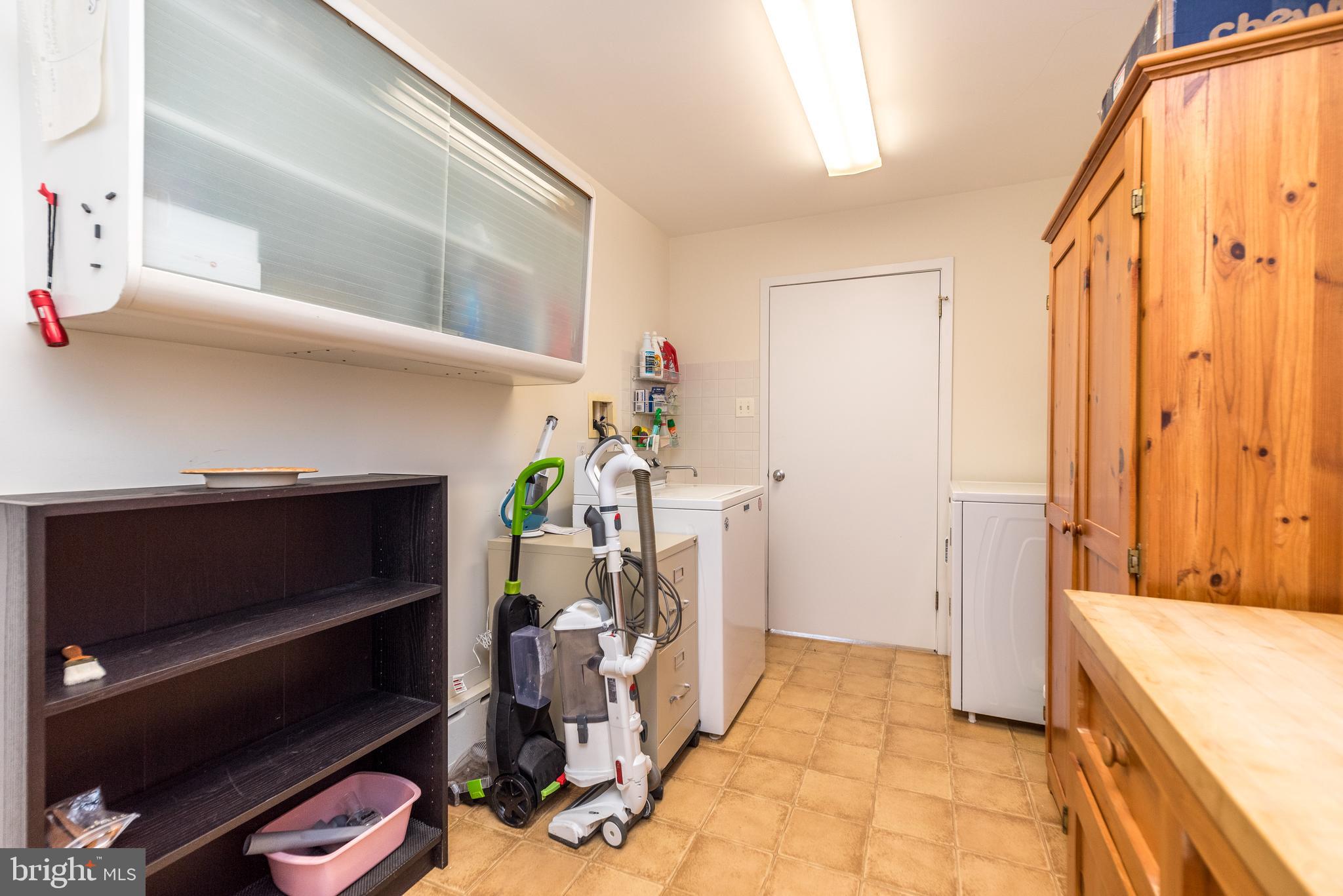 1111 Delene Road Jenkintown, PA 19046 - Photo 33 of 38 Laundryroom