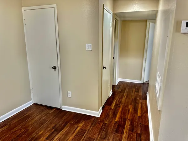 $1,100 | 2750 Holly Hall Street, Unit 703, Houston, TX 77054