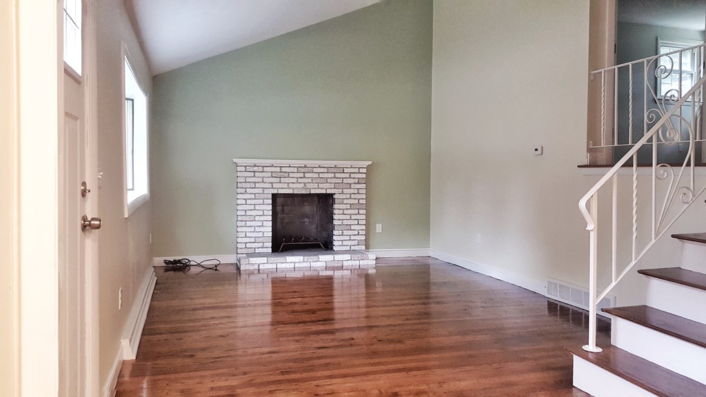 11 Hillsdale Road Randolph, MA 02368 - Photo 6 of 19 Gallery Image 6