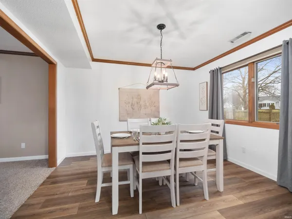 $359,900 | 2623 Westmore Drive, Fort Wayne, IN 46845