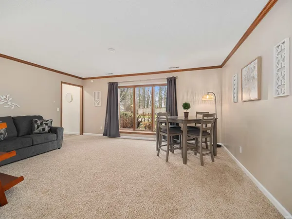 $359,900 | 2623 Westmore Drive, Fort Wayne, IN 46845