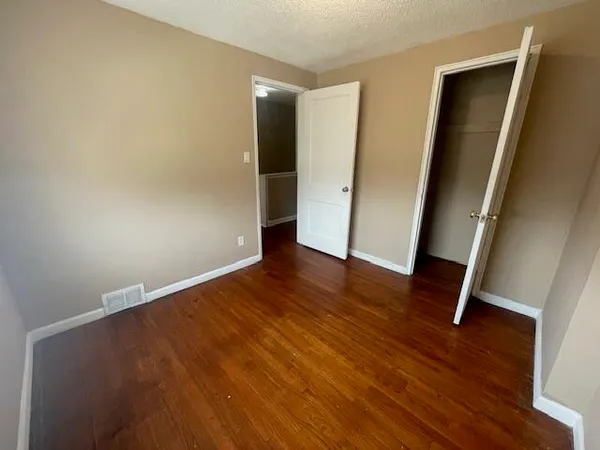 $999 | 3461 Ewald Circle, Detroit, MI 48204