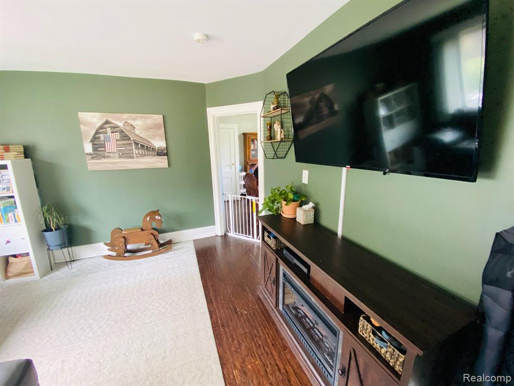 21040 Haggerty Road Belleville, MI 48111 - Photo 15 of 56