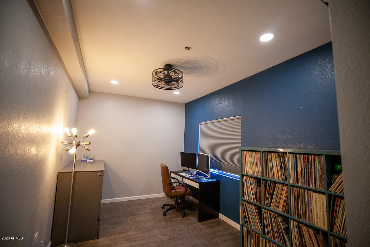 4061 West Post Road Chandler, AZ 85226 - Photo 18 of 43 EXTRA OFFICE-ROOM DS