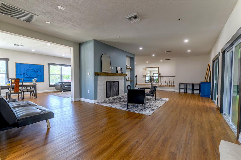 800 South Keene Road Clearwater, FL 33756 - Photo 11 of 42