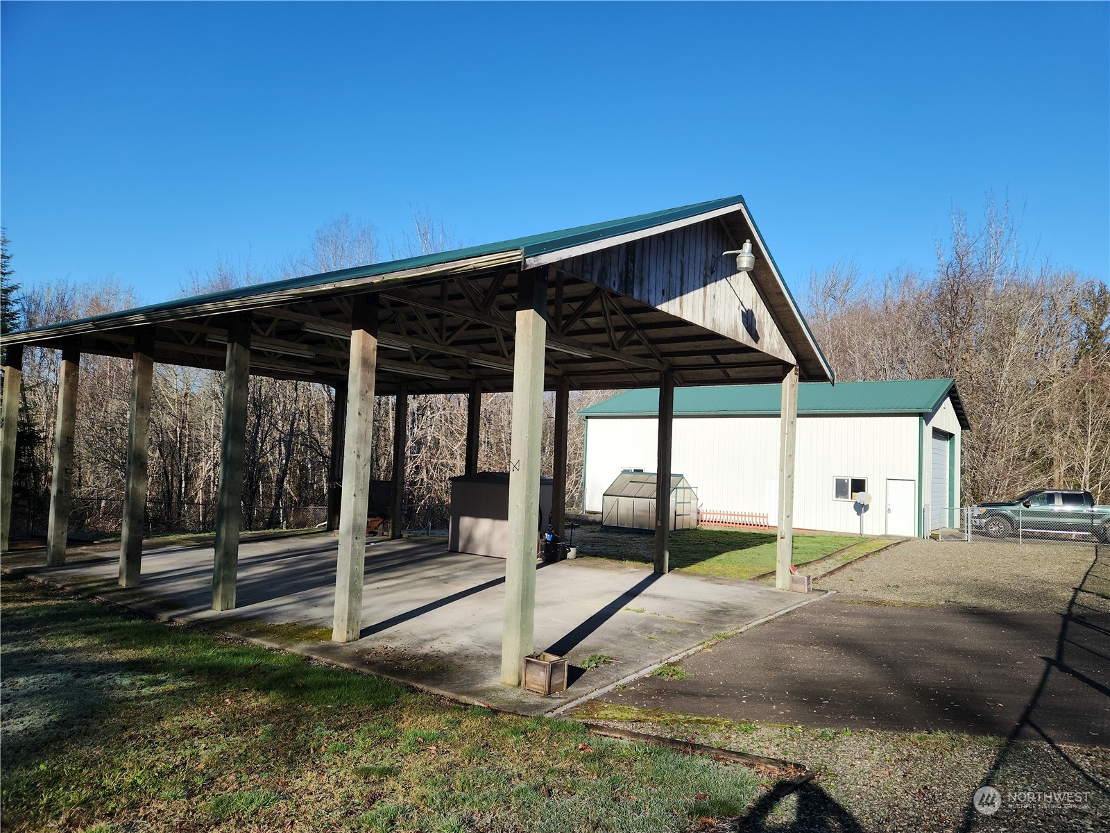 533 East Agate Loop Road Shelton, WA 98584 - Photo 1 of 30 Gallery Image 1
