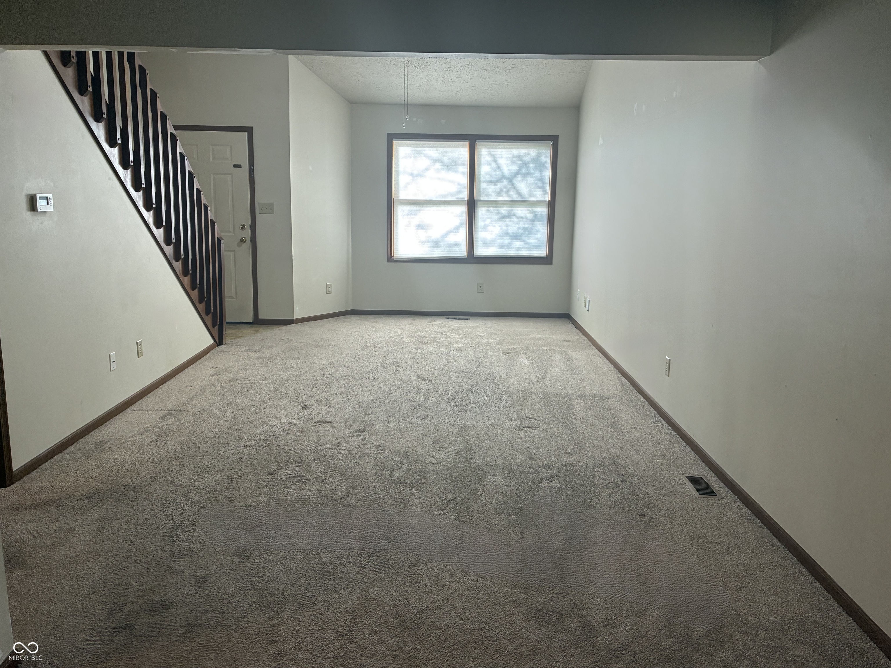 1131 Anthony Court Greenwood, IN 46143 - Photo 3 of 10