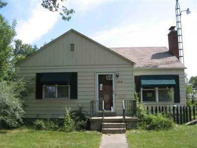 3218 Beecher Road Flint, MI 48503 - Photo 1 of 8 20119834.JPG
