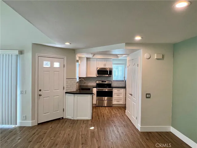 $645,000 | 11 Fallingstar, Irvine, CA 92614