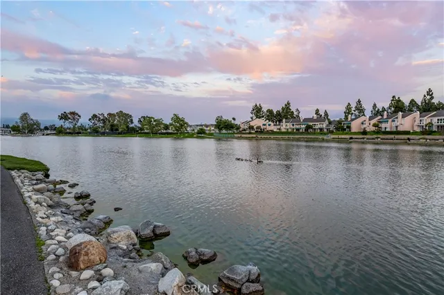 $645,000 | 11 Fallingstar, Irvine, CA 92614