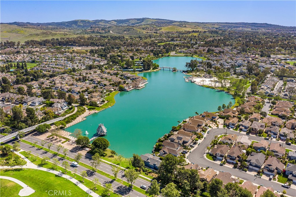 11 Fallingstar Irvine, CA 92614 - Photo 22 of 29