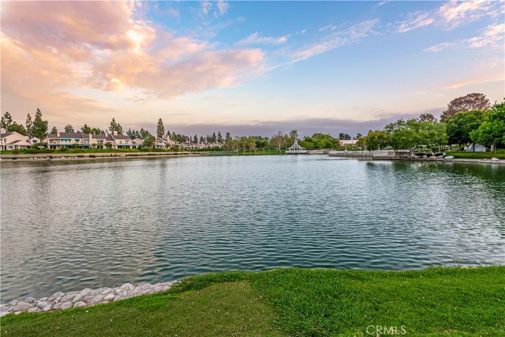 11 Fallingstar Irvine, CA 92614 - Photo 23 of 29