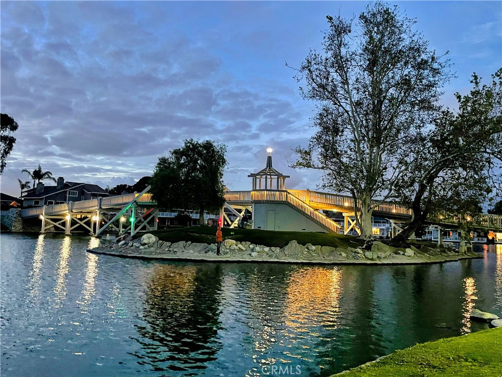 11 Fallingstar Irvine, CA 92614 - Photo 28 of 29