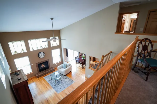 a view of an entryway and livingroom with furniture