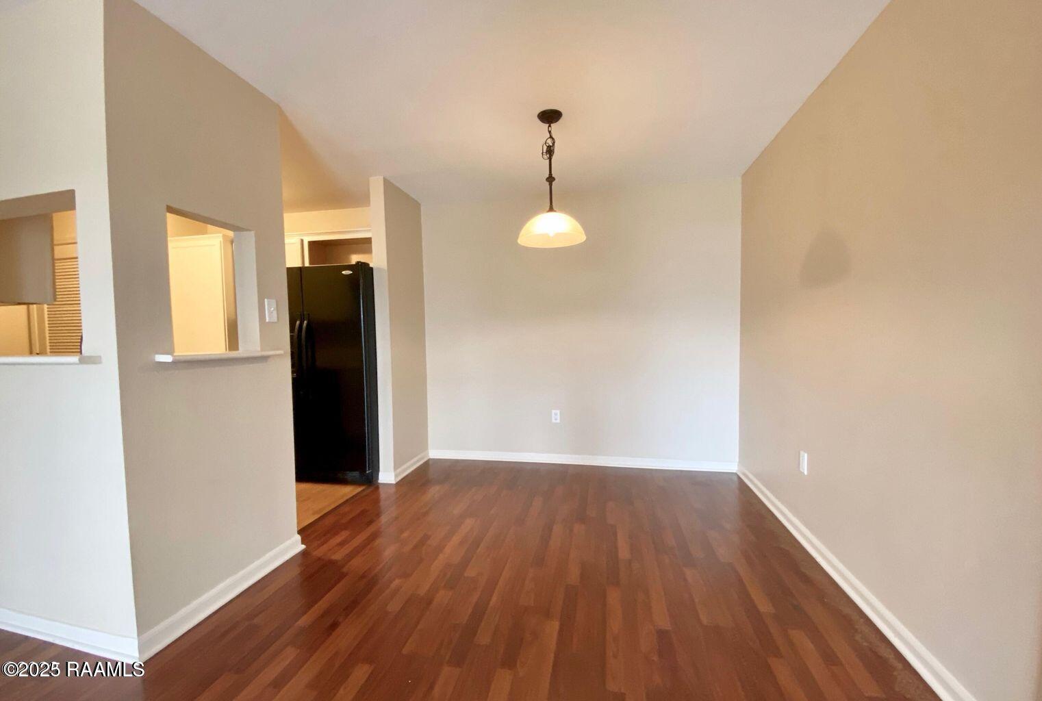 701 South College Road, Unit 311 Lafayette, LA 70503 - Photo 7 of 10 Dining Room