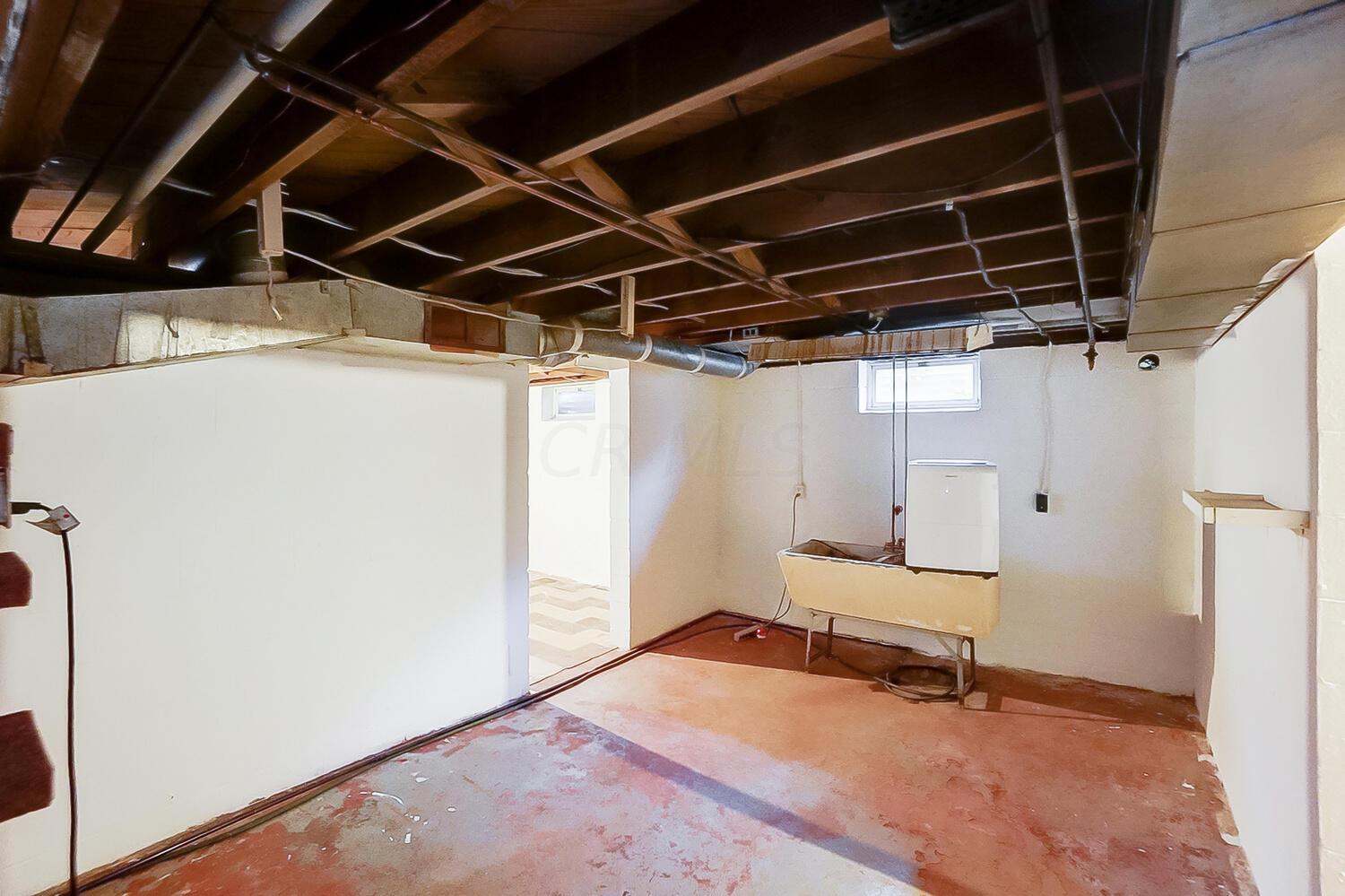 2017 Jervis Road Columbus, OH 43221 - Photo 32 of 40 50044179-027_web