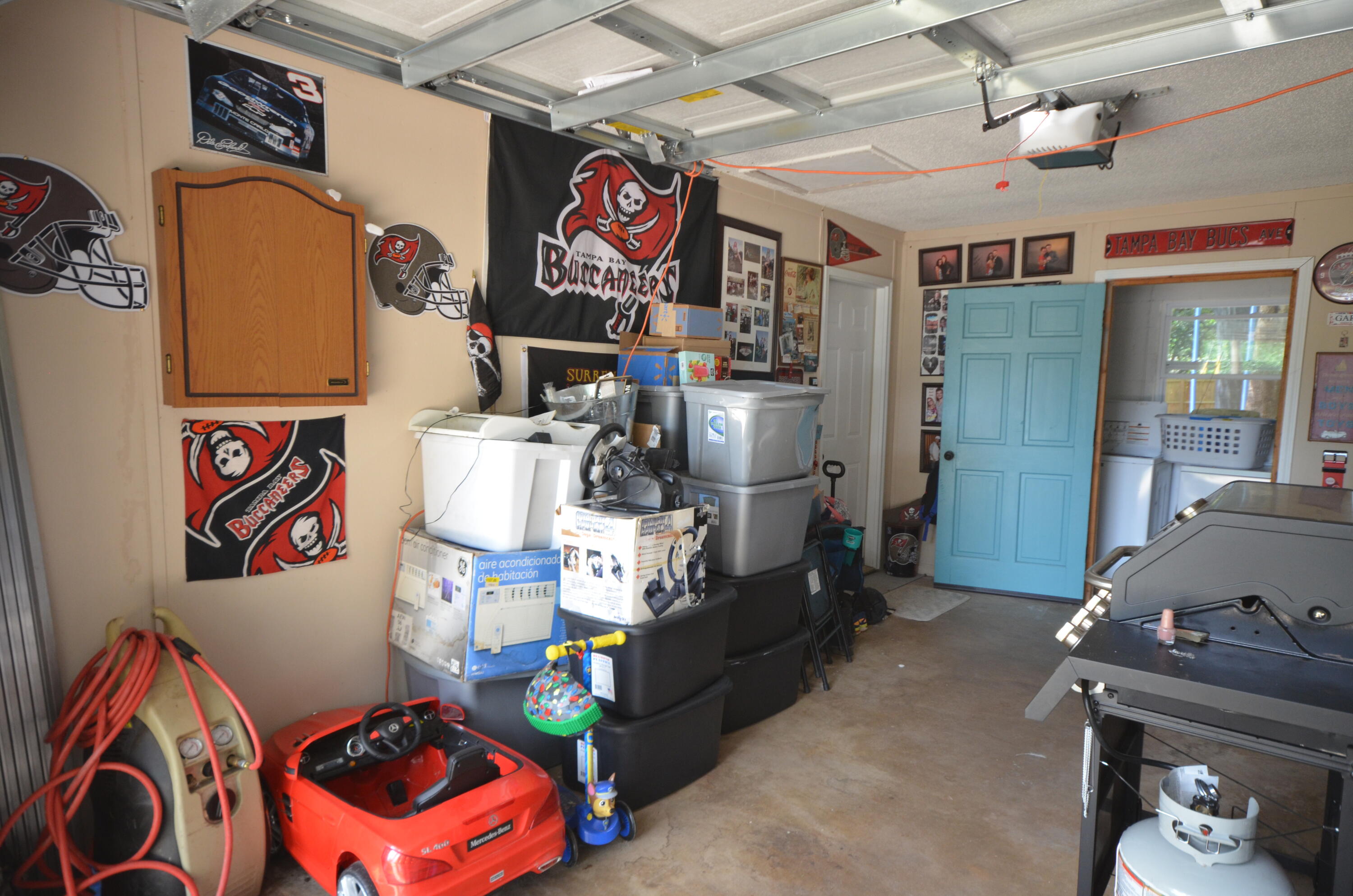965 Valley Road Crestview, FL 32539 - Photo 34 of 35 a room with storage and utility