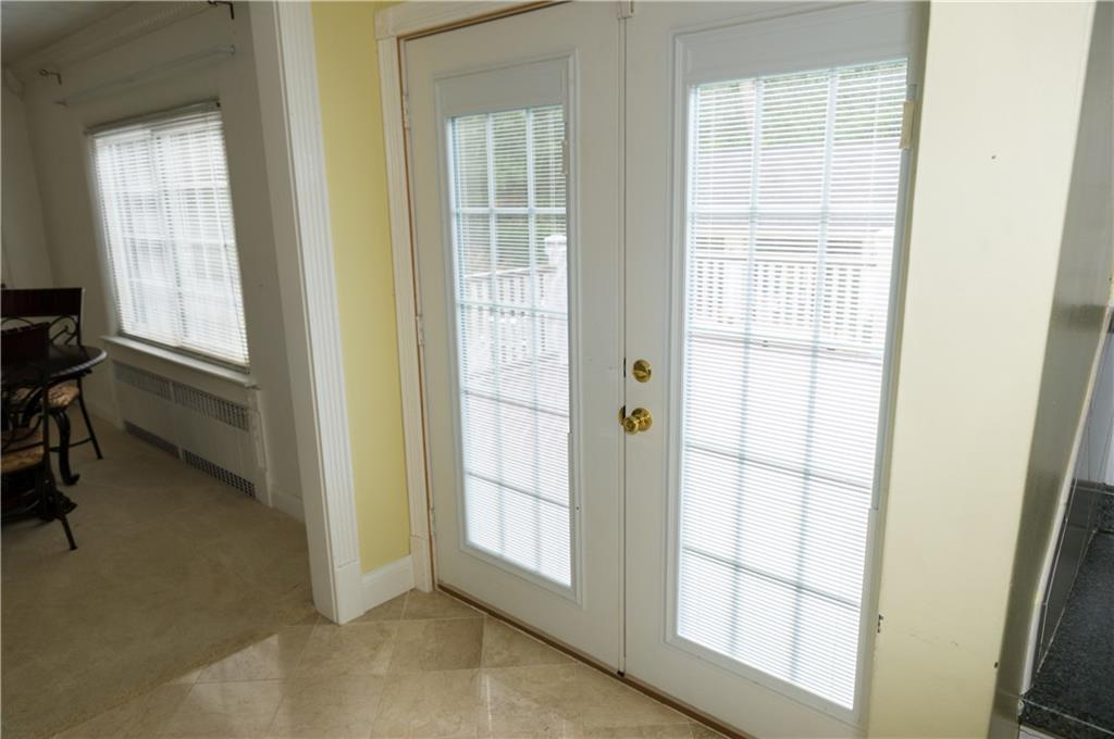 2831 North Limestone Street Springfield, OH 45503 - Photo 8 of 26