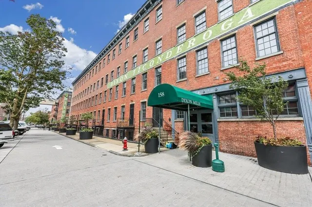 $698,000 | 158 Wayne Street, Unit 423A, Jersey City, NJ 07302