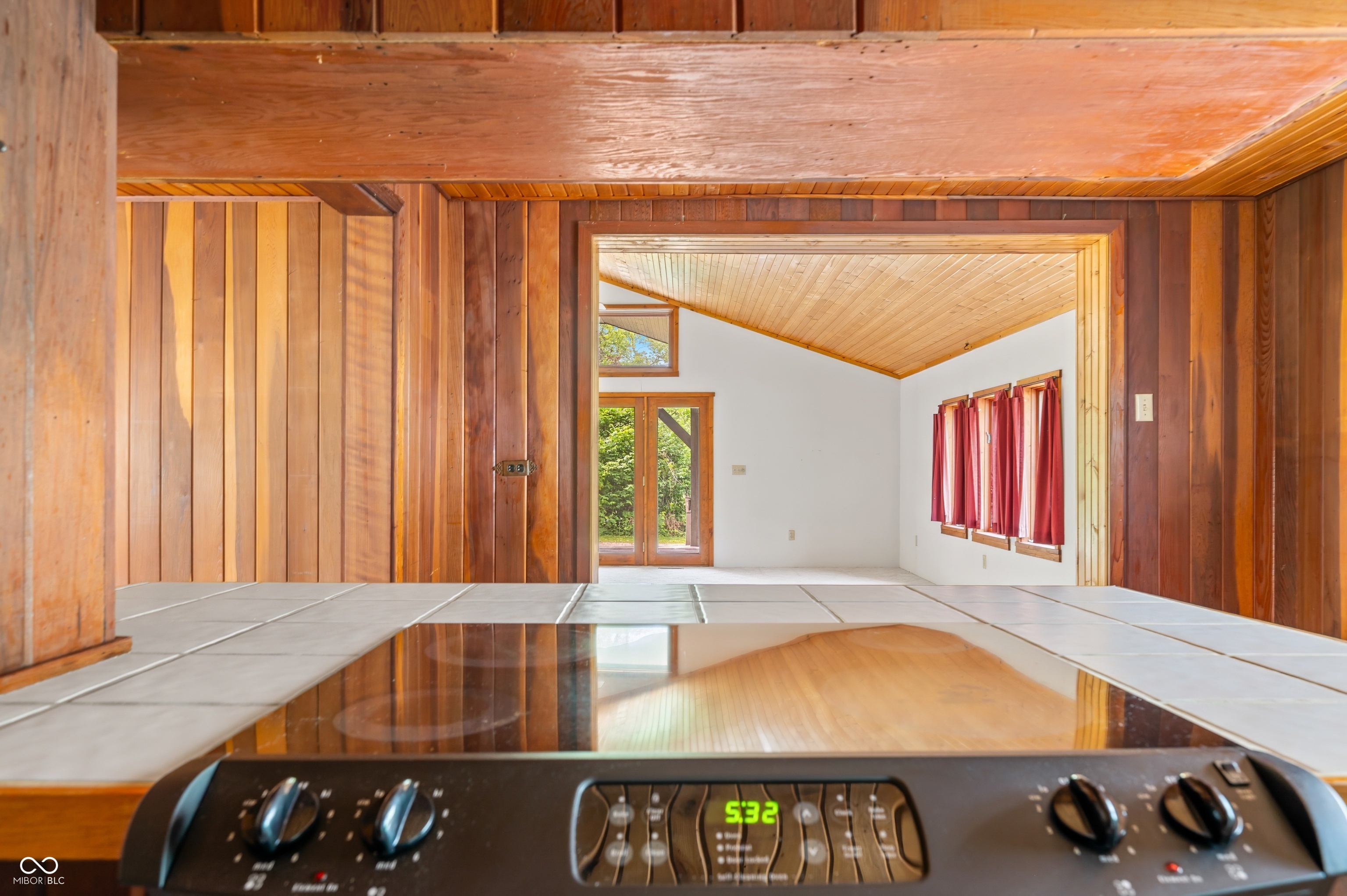 4837 Covered Bridge Road Nashville, IN 47448 - Photo 16 of 44 Gallery Image 16