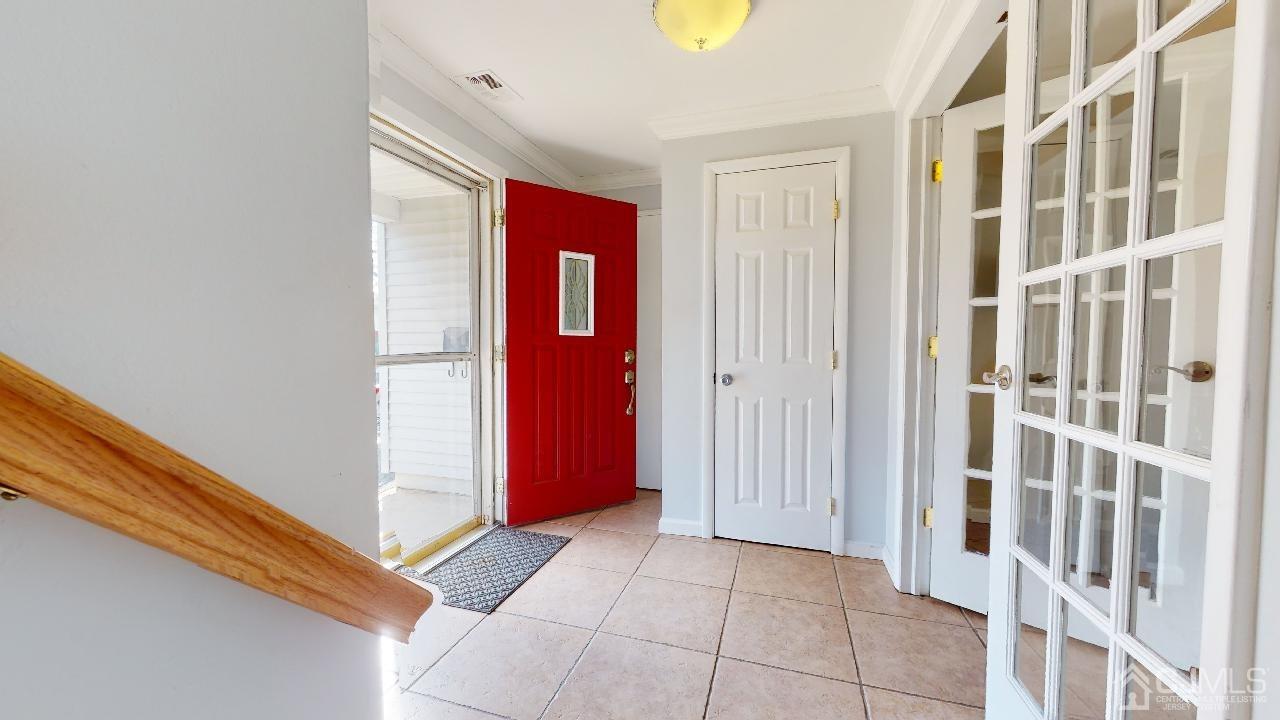 11 Cherry Hill Road Milltown, NJ 08850 - Photo 2 of 37