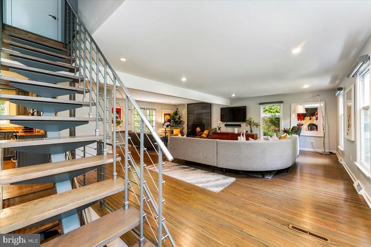 202 Hansell Road Newtown Square, PA 19073 - Photo 23 of 47 Great Room from Staircase in center of main level