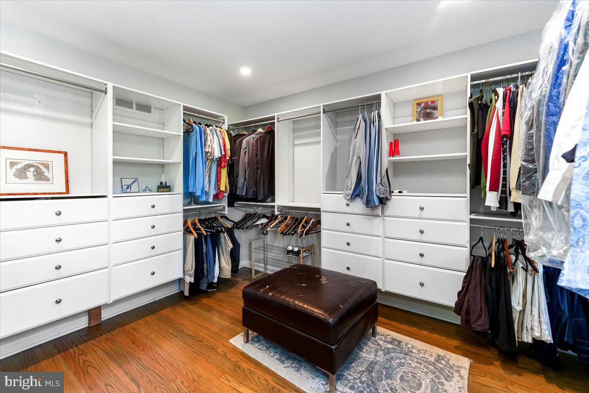 202 Hansell Road Newtown Square, PA 19073 - Photo 29 of 47 Primary Walk-in Closet with systems
