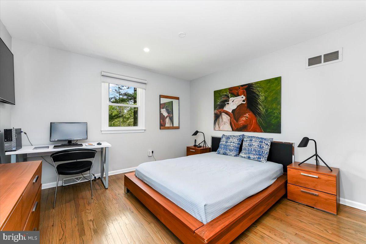 202 Hansell Road Newtown Square, PA 19073 - Photo 31 of 47 2nd Bedroom with Hardwood floors