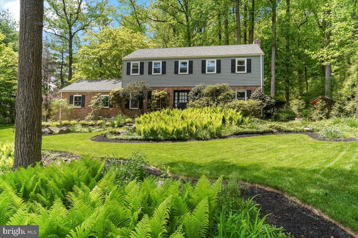 202 Hansell Road Newtown Square, PA 19073 - Photo 4 of 47 Upgraded landscaping