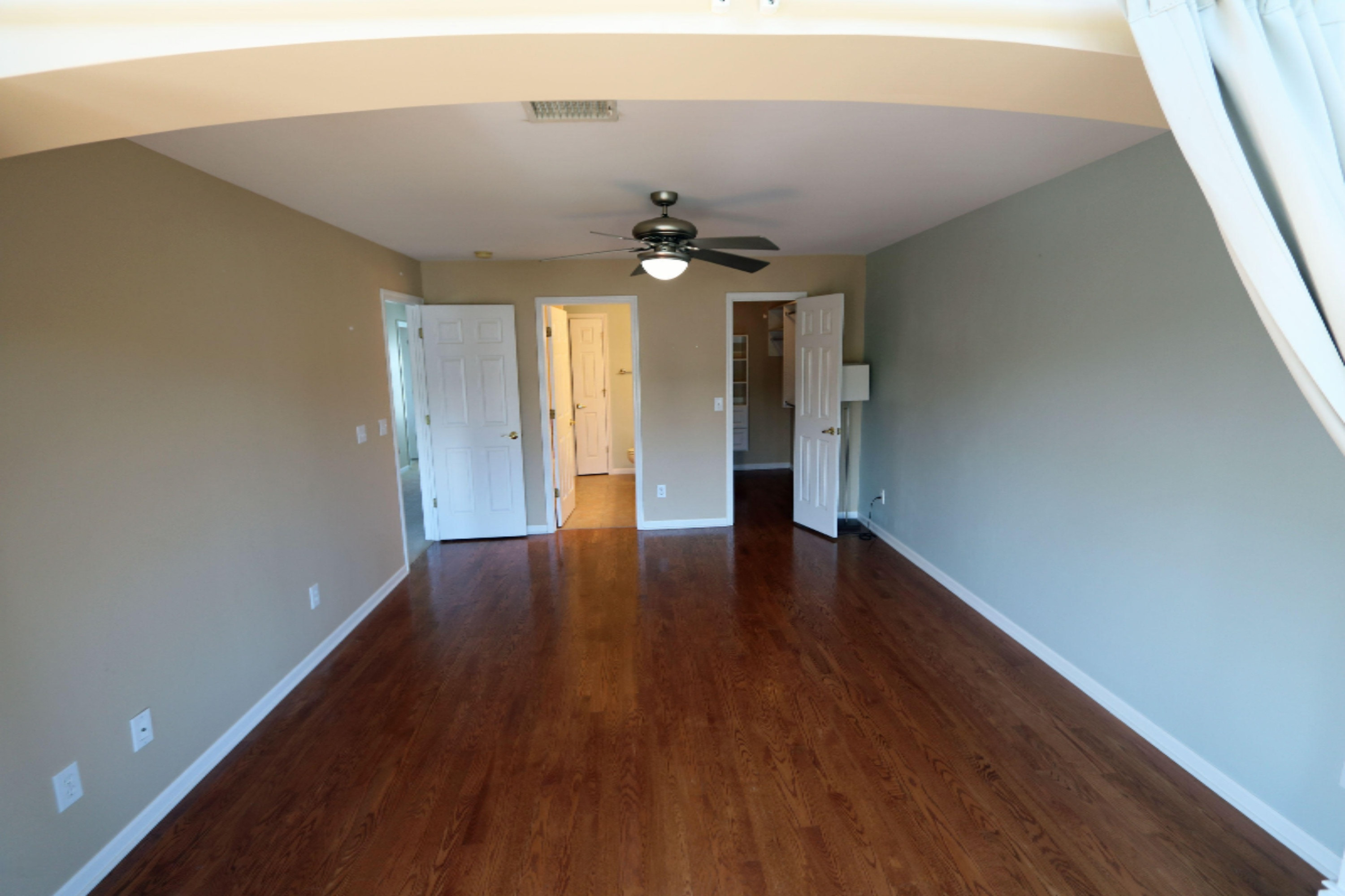 2327 South Pointe Way St. Joseph, MI 49085 - Photo 11 of 21 2327-South-Pte-Way---upmstrbed2
