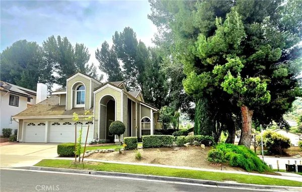 $899,900 | 3350 Amy Drive, Corona, CA 92882