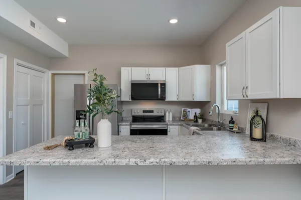 $264,900 | 3120 Noble Drive, Mankato, MN 56001