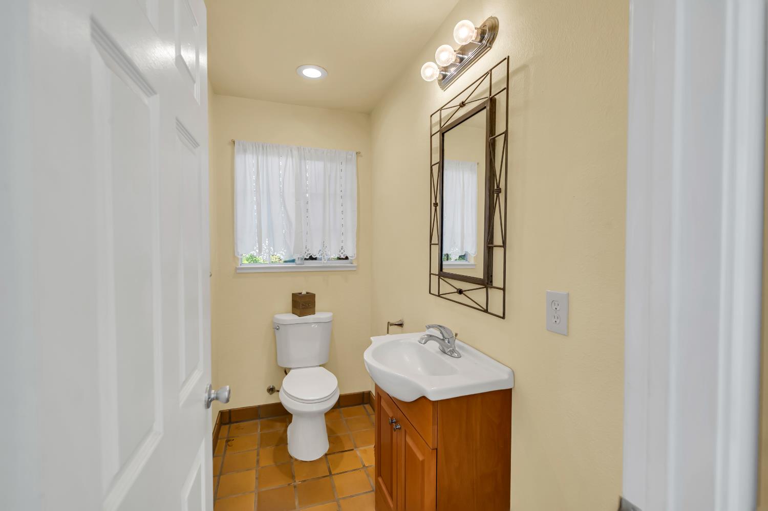 11909 Giusti Road Herald, CA 95638 - Photo 26 of 42