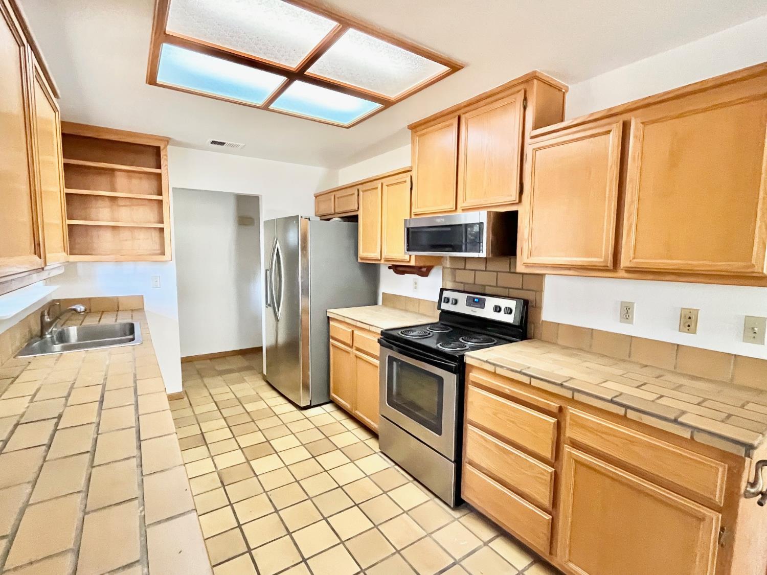 11909 Giusti Road Herald, CA 95638 - Photo 10 of 42