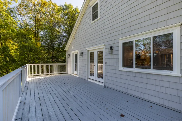 $799,000 | 60 Lillian Drive, Trumbull, CT 06611