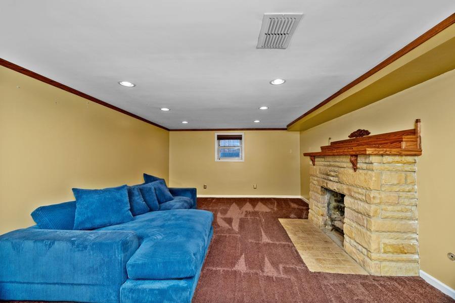 3936 Hanley Road Cincinnati, OH 45247 - Photo 23 of 33