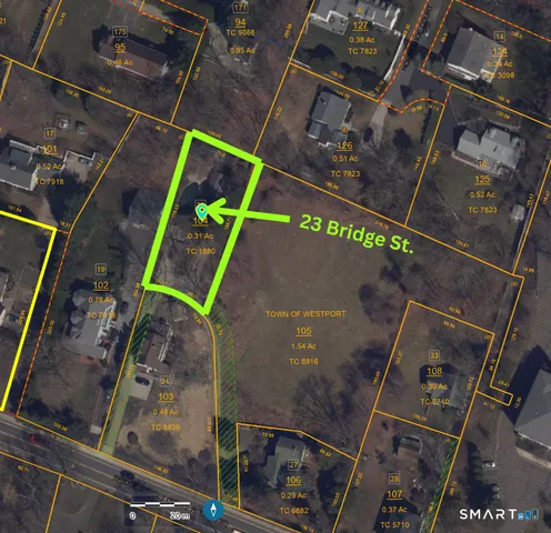 a bird view of a backyard