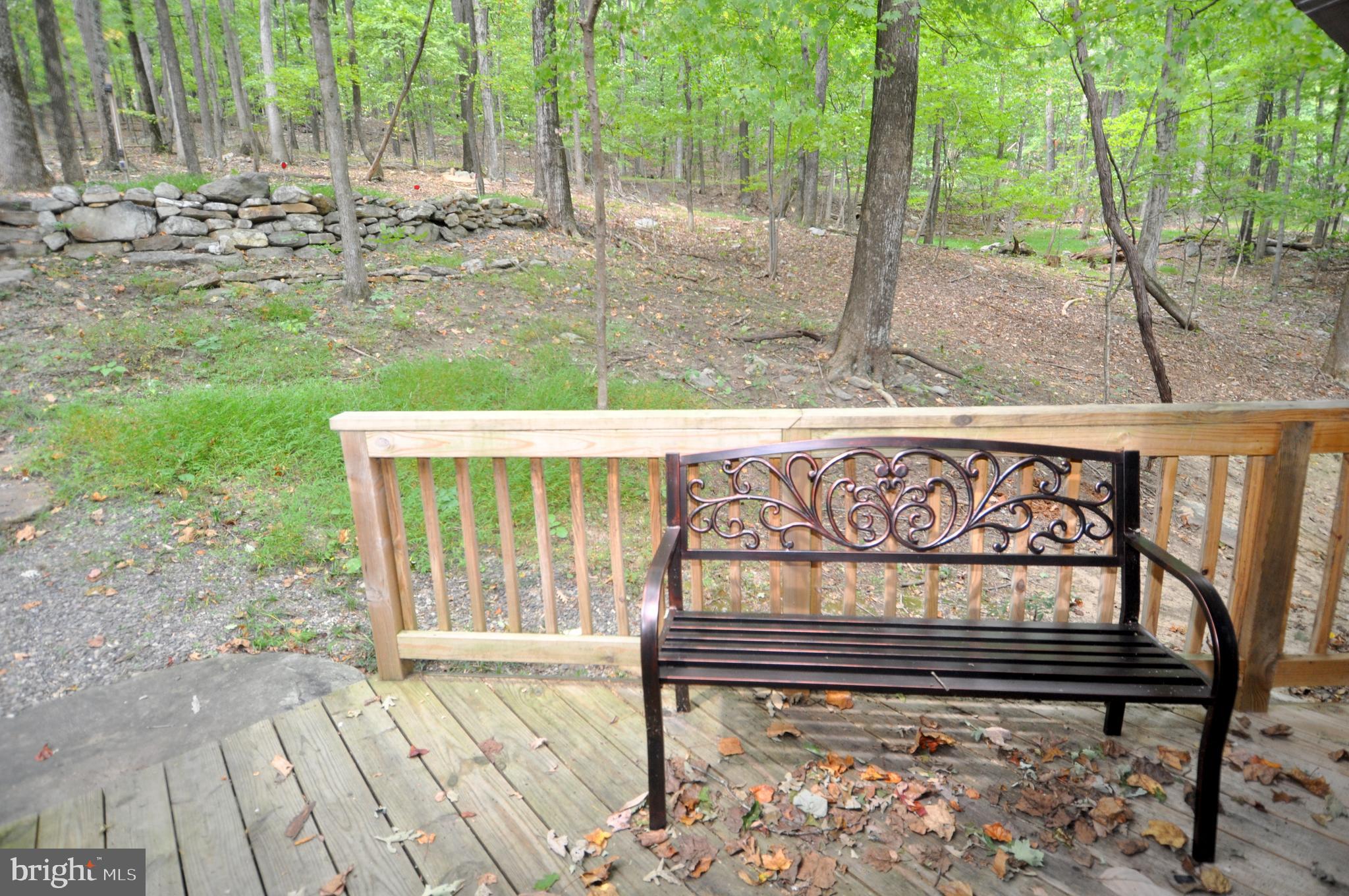 9 Mountainside Road Berkeley Springs, WV 25411 - Photo 5 of 32 Gallery Image 5